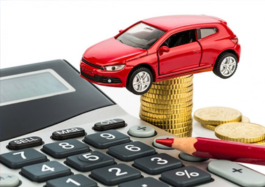 What are the advantages of renting a car